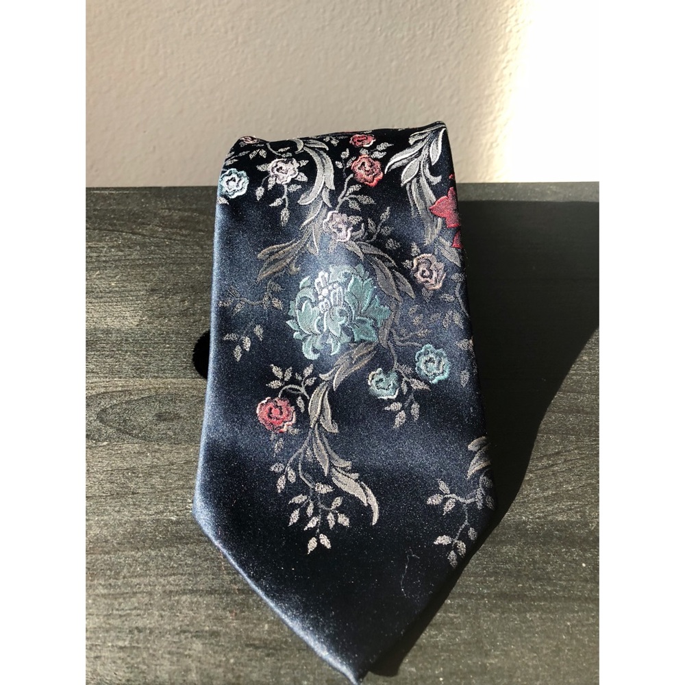 Windridge vintage tie